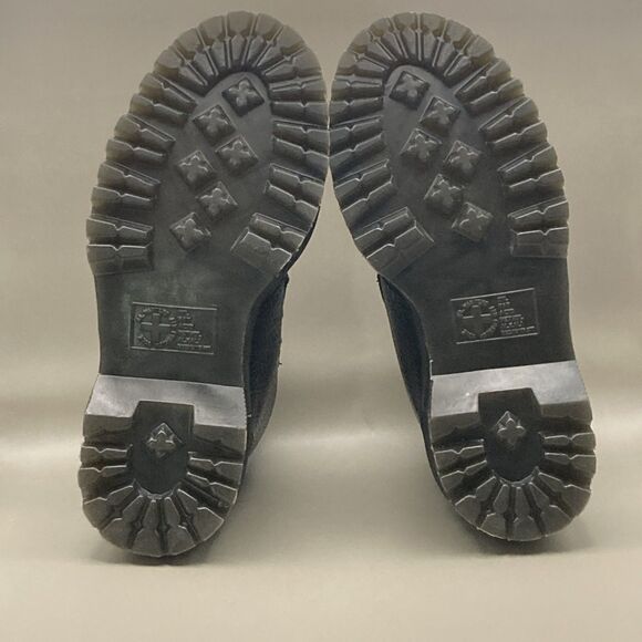 NWOB Dr. Martens Women's Devon Flower Buckle Leather Platform Boots Black Size 5 - Picture 6 of 7